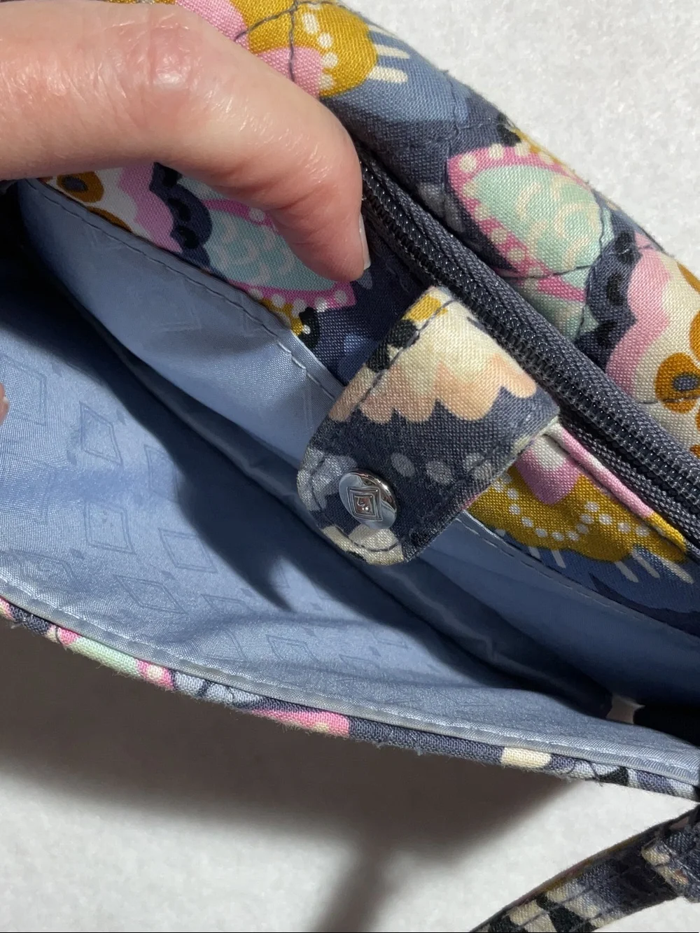 RETIRED!! Vera Bradley Purple Gray Floral Quilted Wristlet Wallet